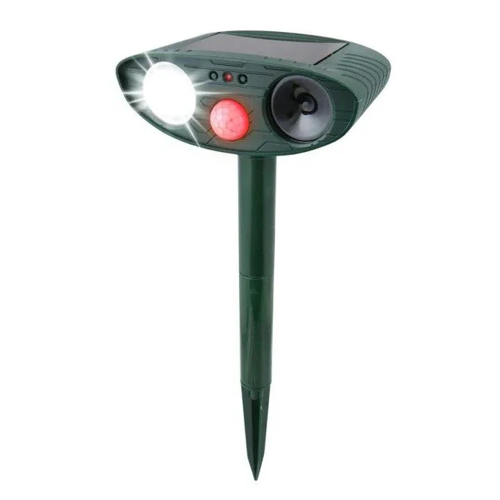 Solar Powered Ultrasonic Deer Repeller, Pack Of 4