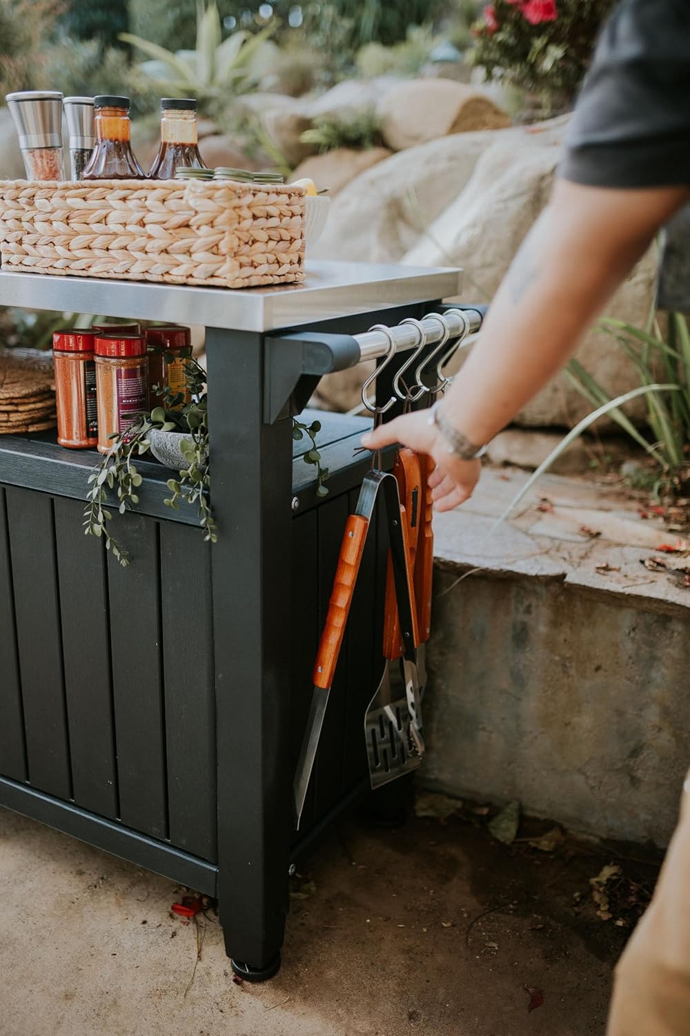 Keter Outdoor Rolling Table Cart for Food Prep, Storage, Bar & Grill, Dark Brown