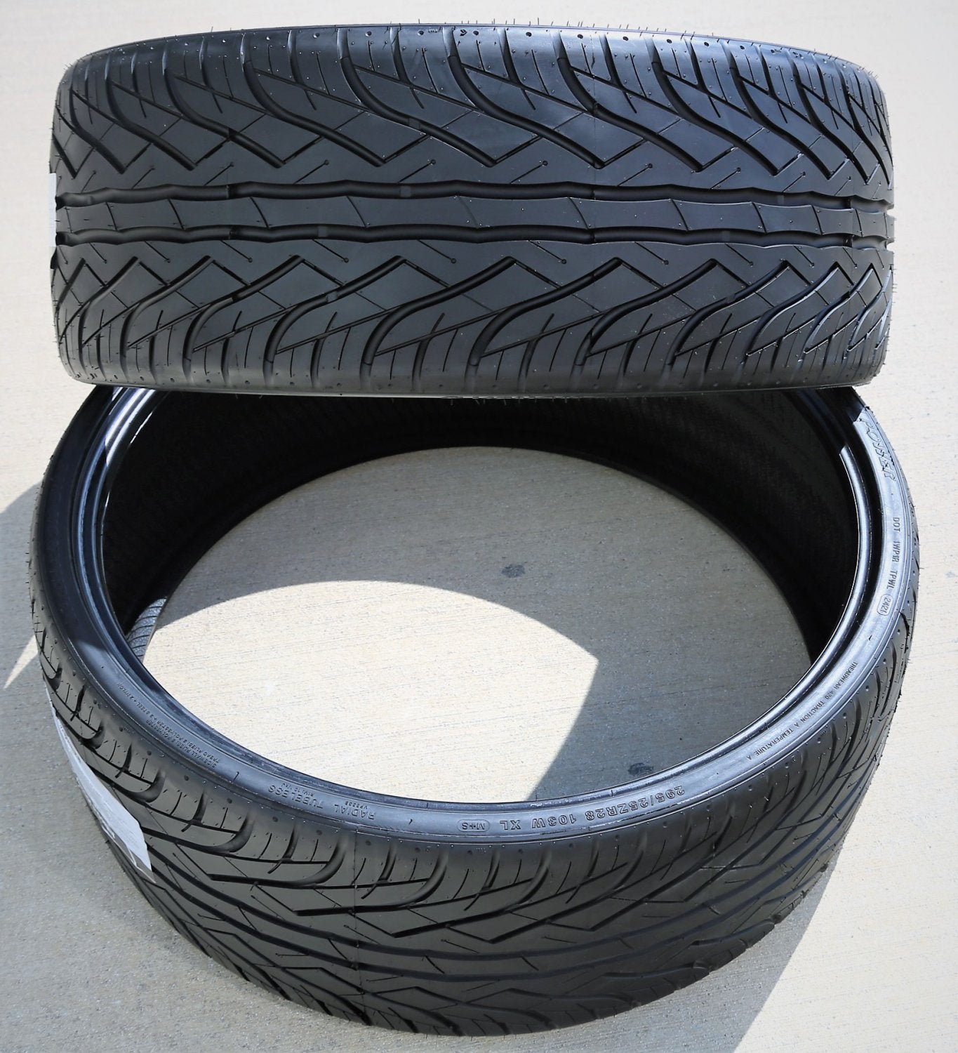 2025 Tire Venom Power Ragnarok One 295/25R28 ZR 103W XL High Performance M+S