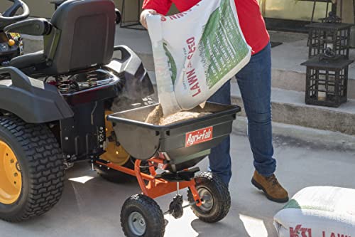 2025 45-0530-131, 85 lb. Tow Broadcast Spreader