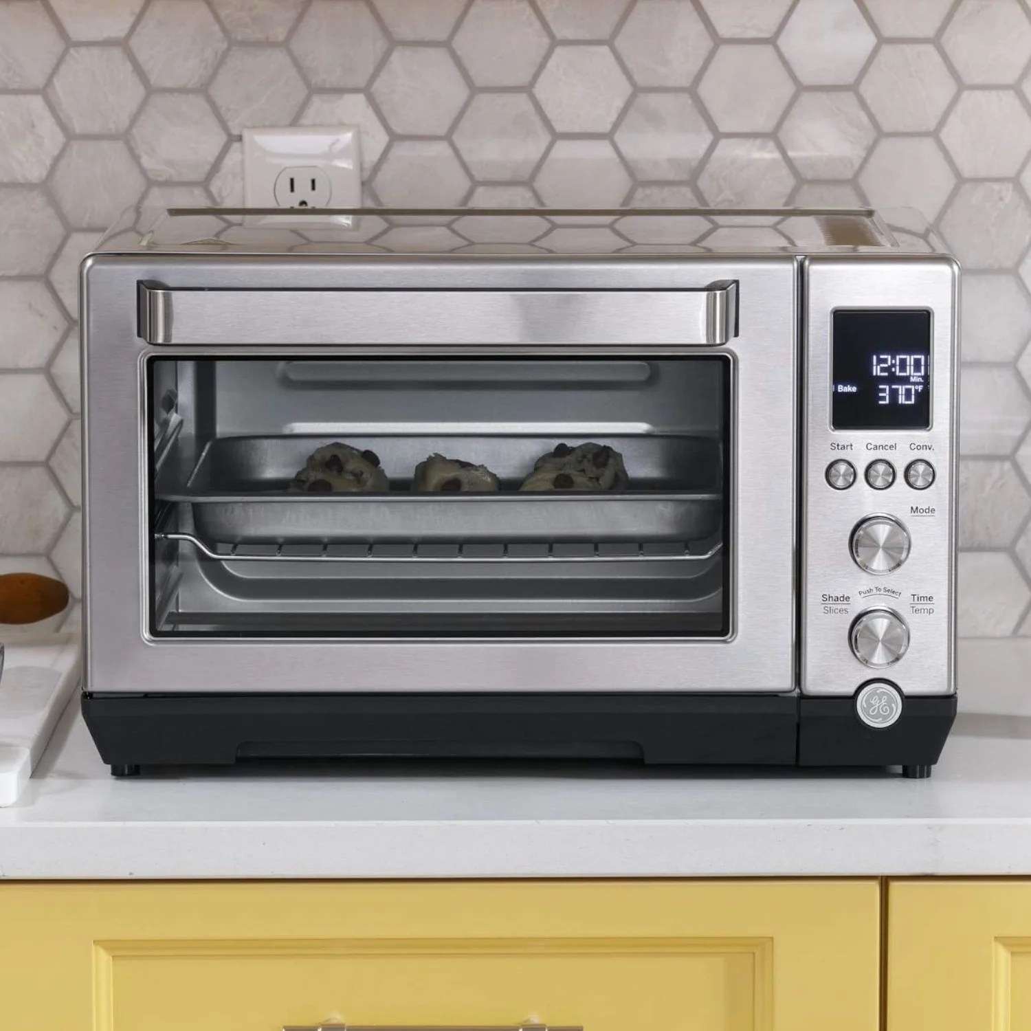 GE – Calrod 6-Slice Toaster Oven with Convection bake – Stainless Steel