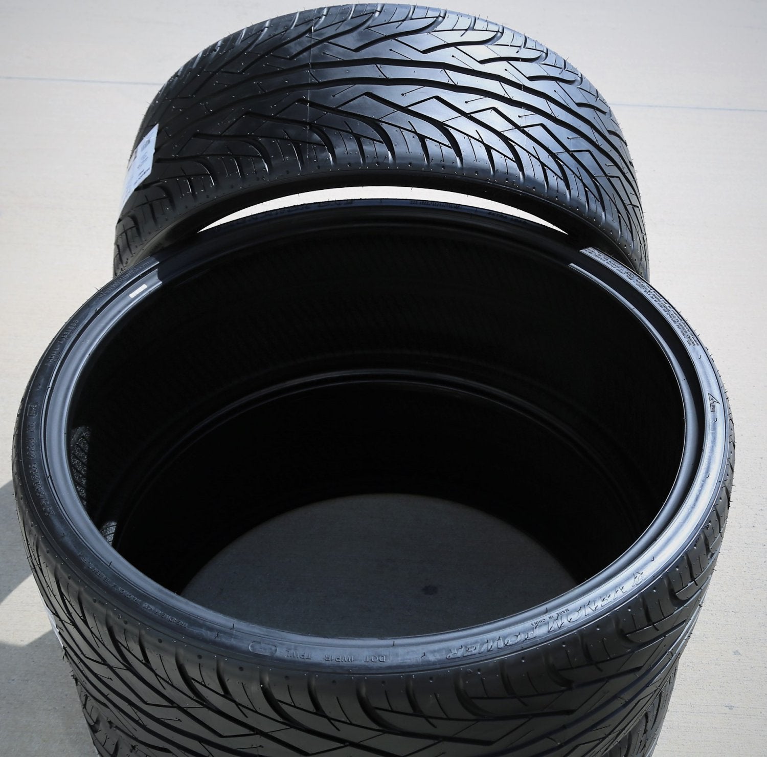 2025 Tire Venom Power Ragnarok One 295/25R28 ZR 103W XL High Performance M+S