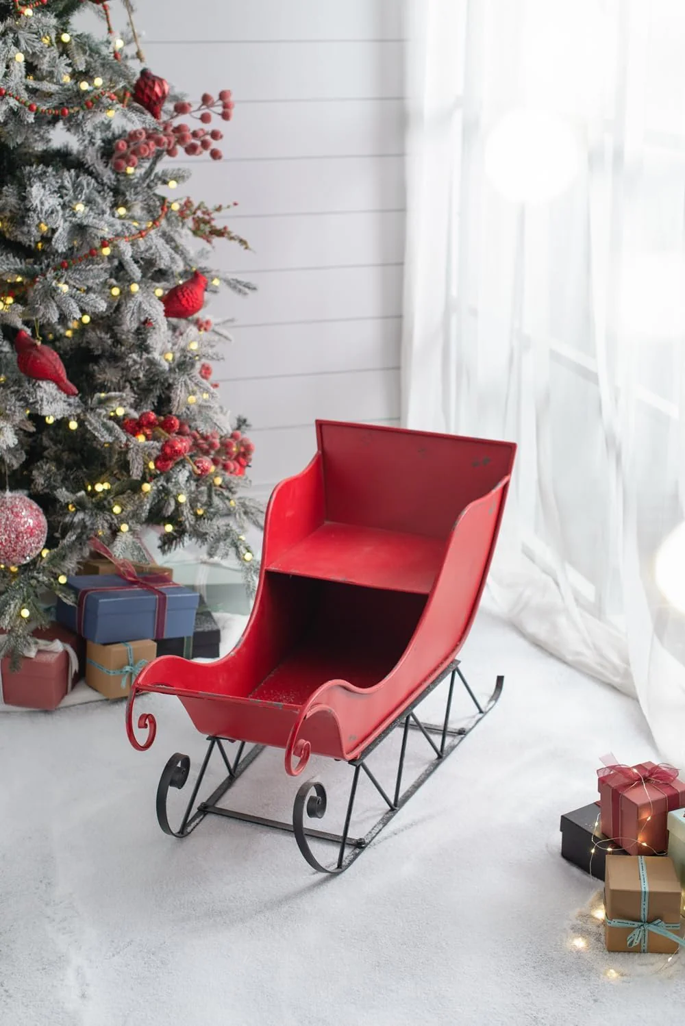 Christmas Sleigh Outdoor Decorations Large-sized Worn Red Metal Santa Sleigh Toy Decoration Gift Basket Winter Decorations Indoor Christmas Garden Santa Sleigh Decoration - 39 inches (Sleigh-L)