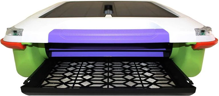 Automatic Robot Solar Pool Skimmer with Easy to Empty Oversized Filter Tray and Integrated Smart Technology with Obstacle Avoidance, Plus Solar Powered Cordless Design