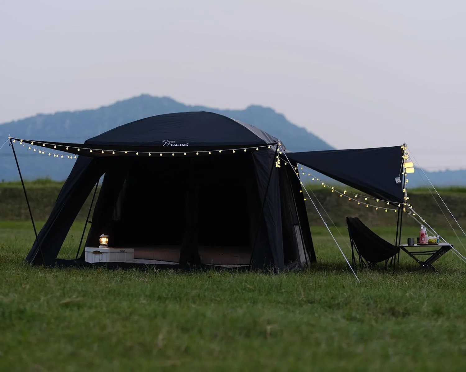 8 to 10 Person Camping Tent Large Waterproof Family Cabin Tent