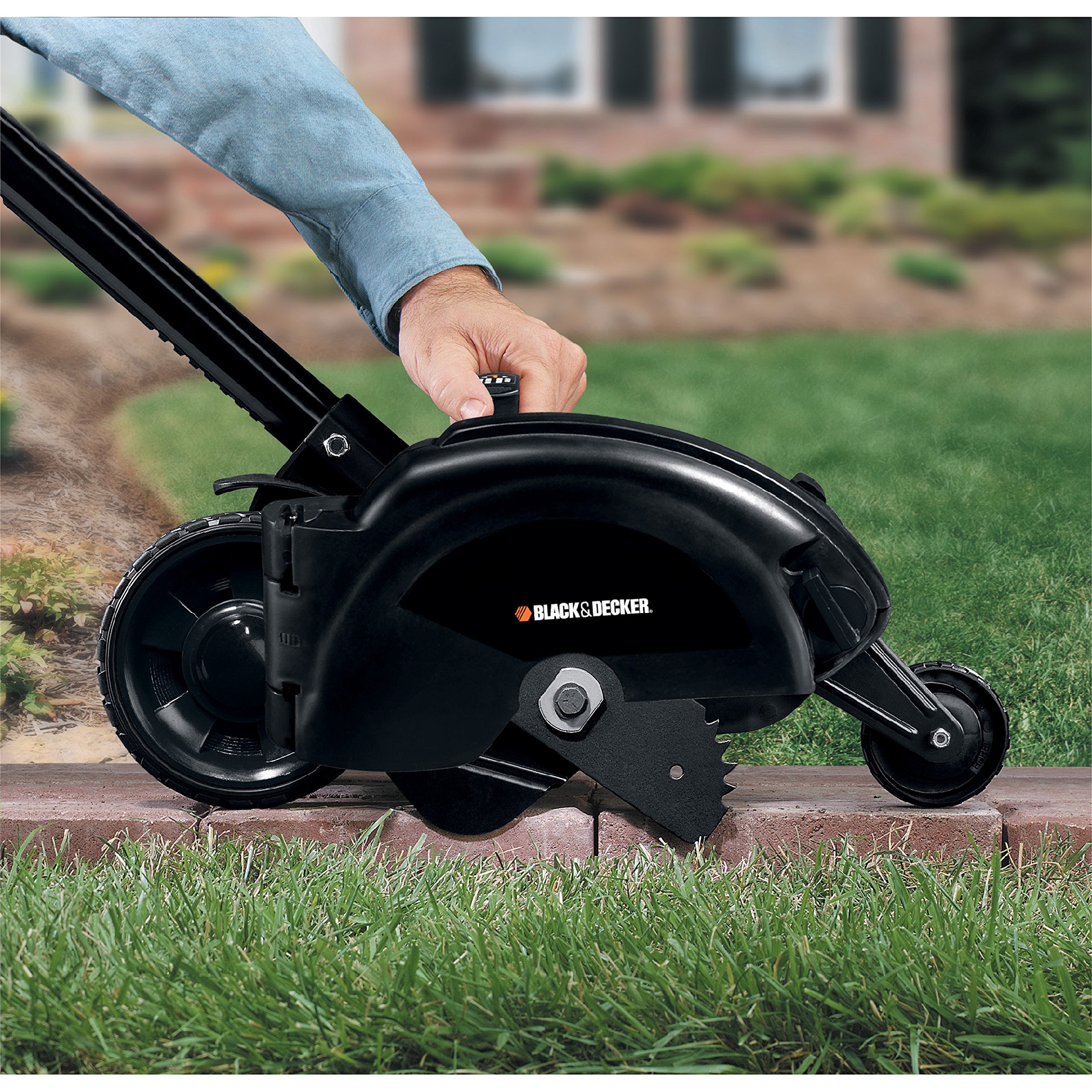 BLACK+DECKER 12 Amp 2-in-1 Landscape Edger and Trencher