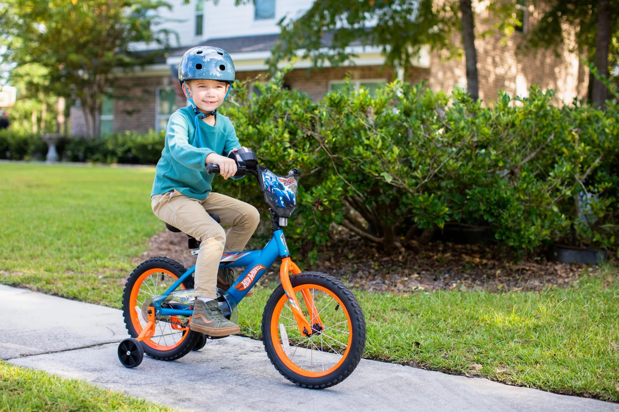 16′′ Dynacraft Hot Wheels, Boys BMX Bike,Kids Age 5-7 Years, Blue