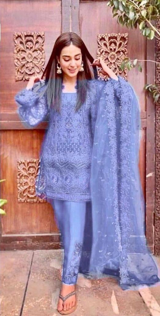 Zainab Chottani Net Suit