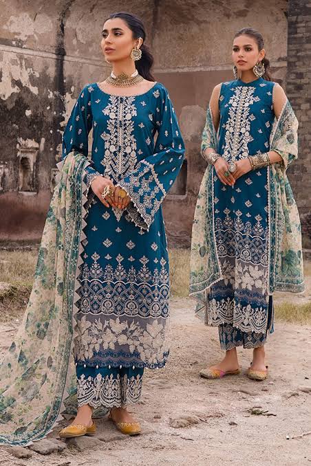 Zainab Chottani Cotton Suit