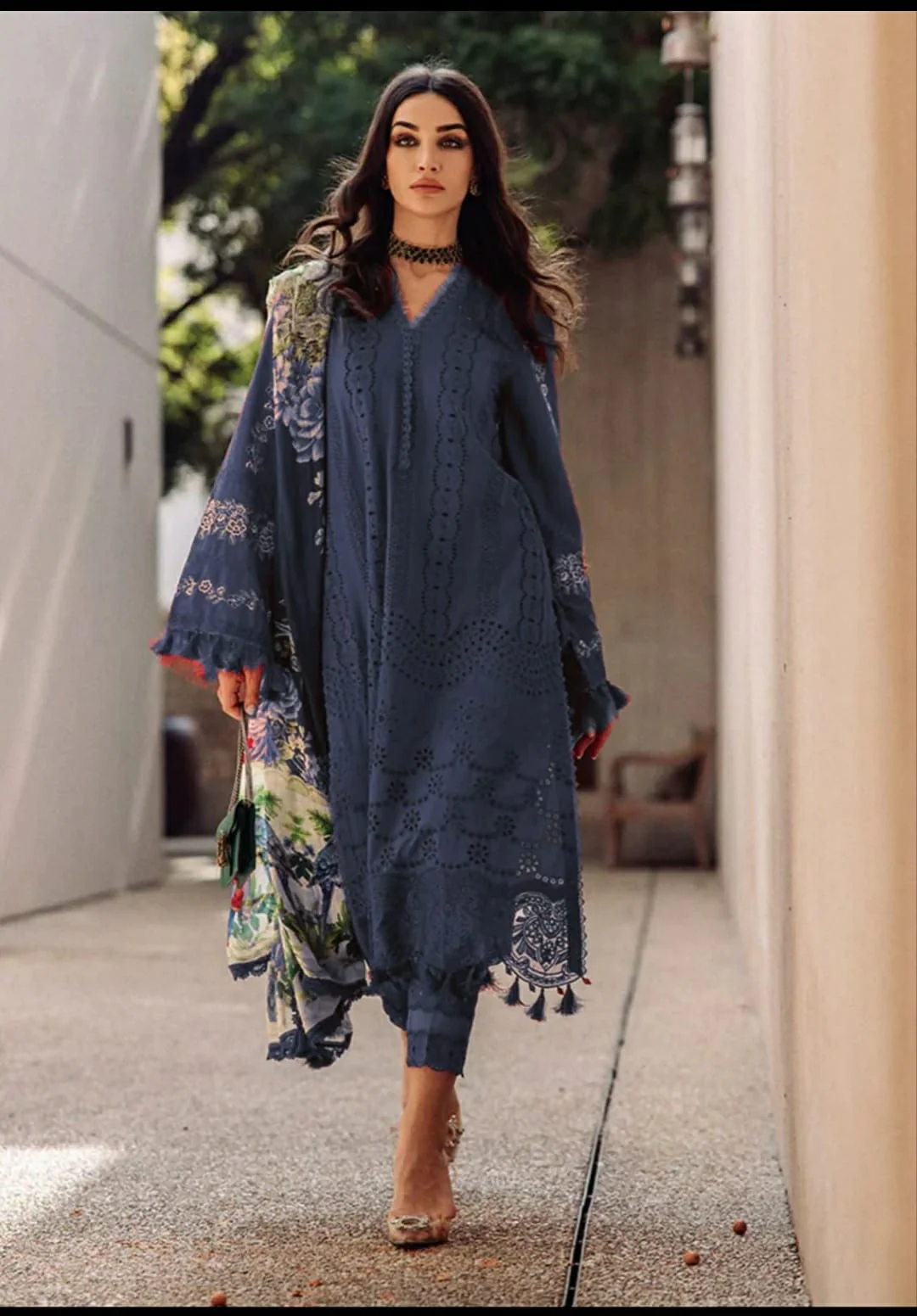 Saira Shakira Lawn Suit