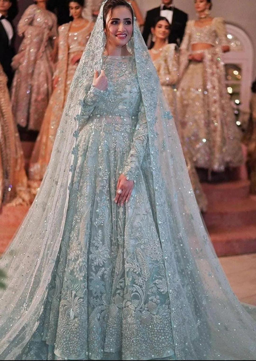 Iznik Net Bridal Suit