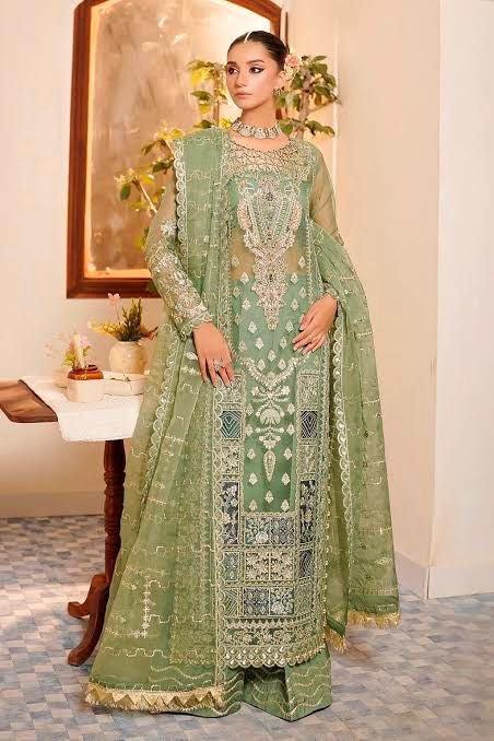 Maryams Organza Suit