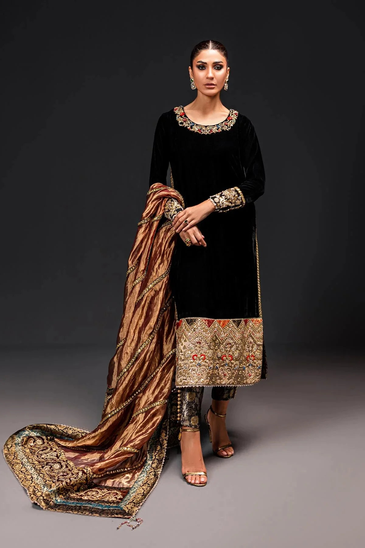 Ammara Khan Velvet Suit