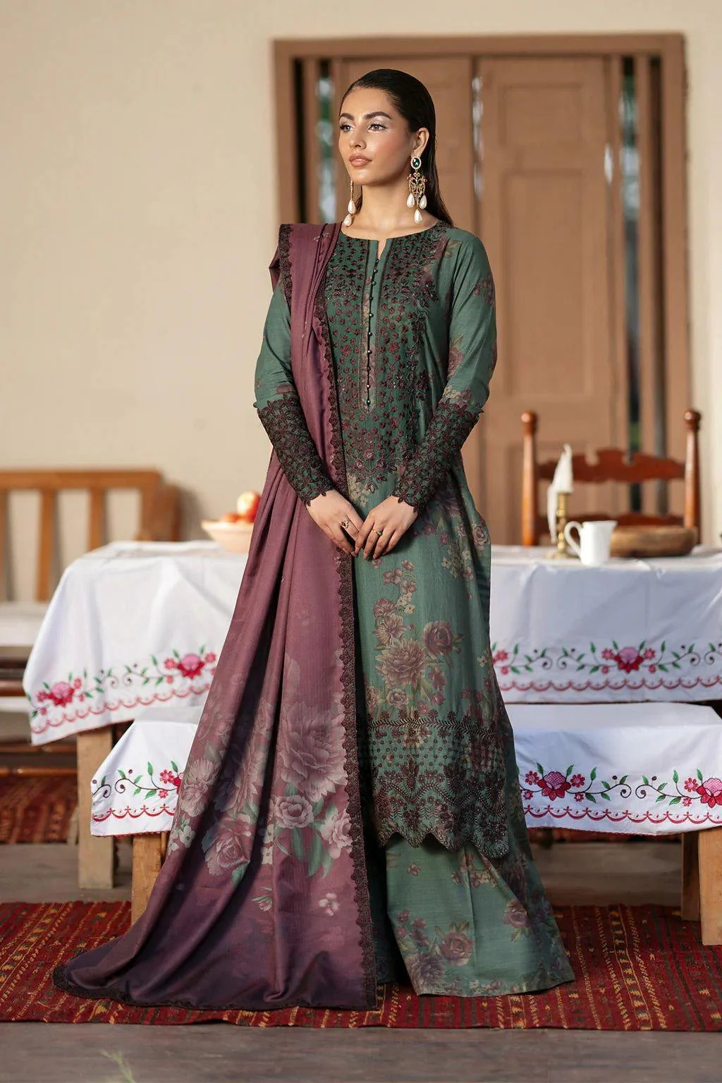 Iznik Lawn Suit