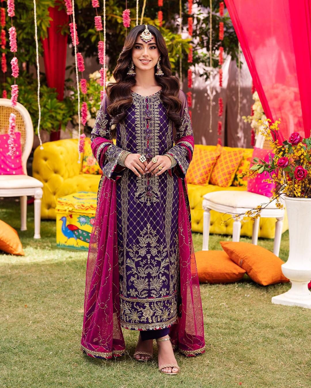 Asim Jofa Chiffon Suit