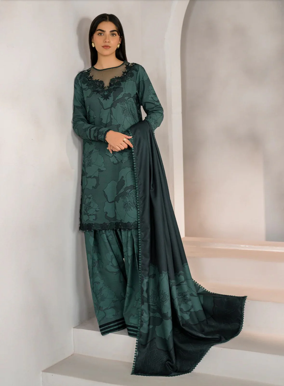 Iznik Lawn Suit