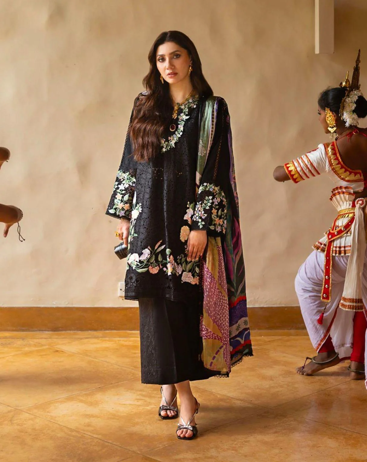 Mushq Lawn Suit