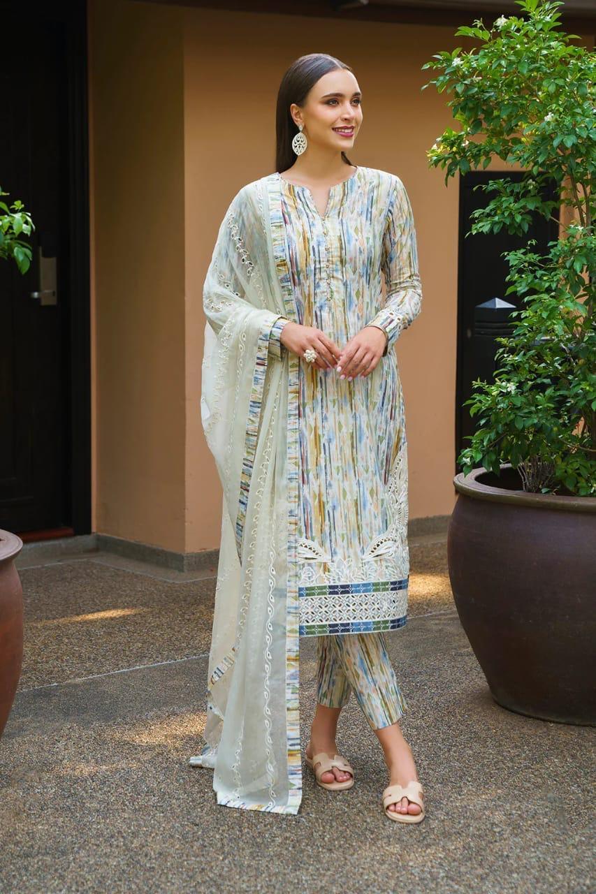 Iznik Lawn Suit