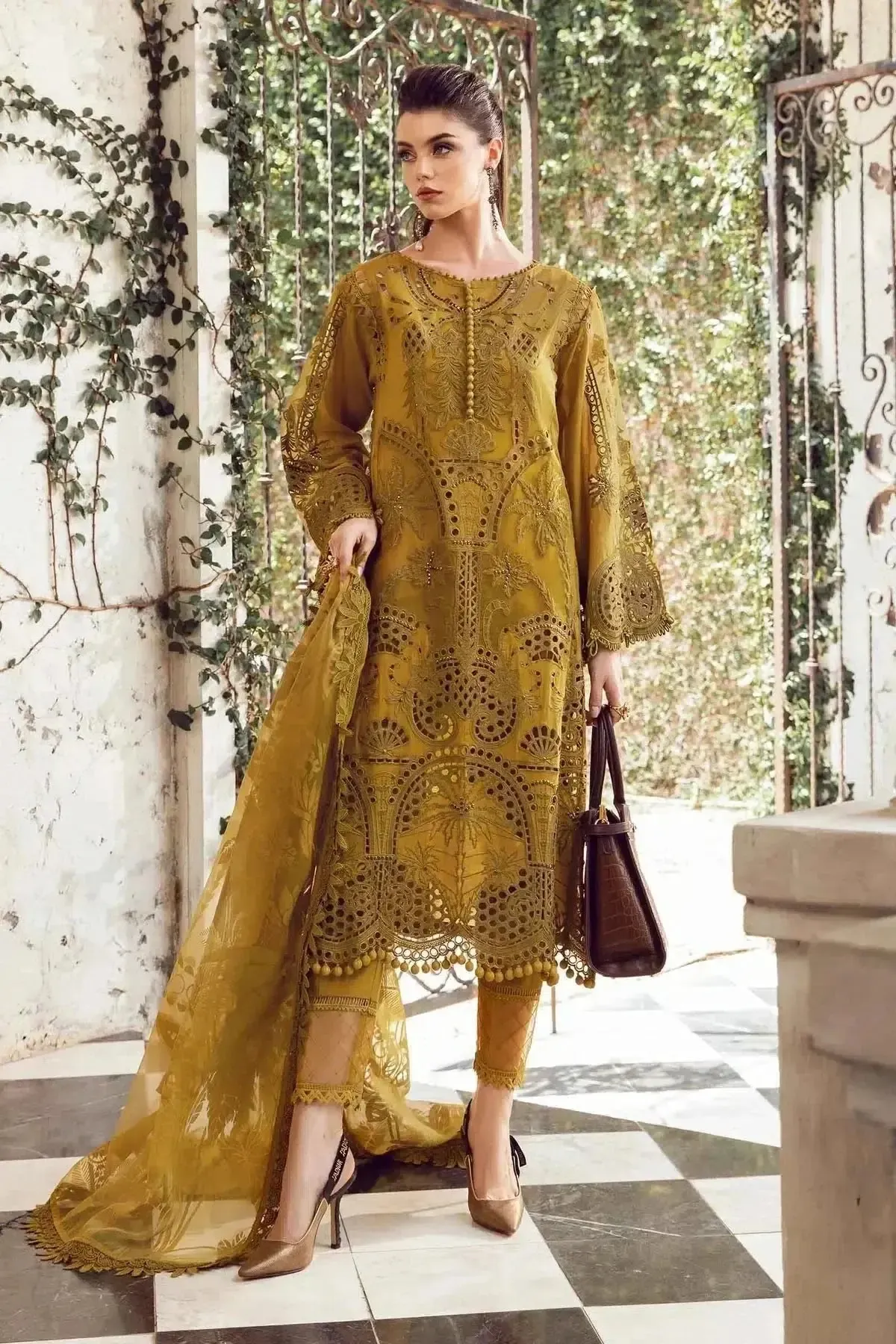 Maria B Lawn Suit