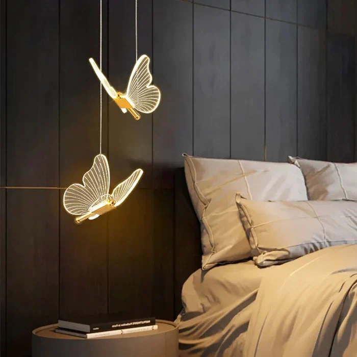 Élyara | Lampe de Plafond LED – Design Ailé Élégant et Lumière Chaleureuse