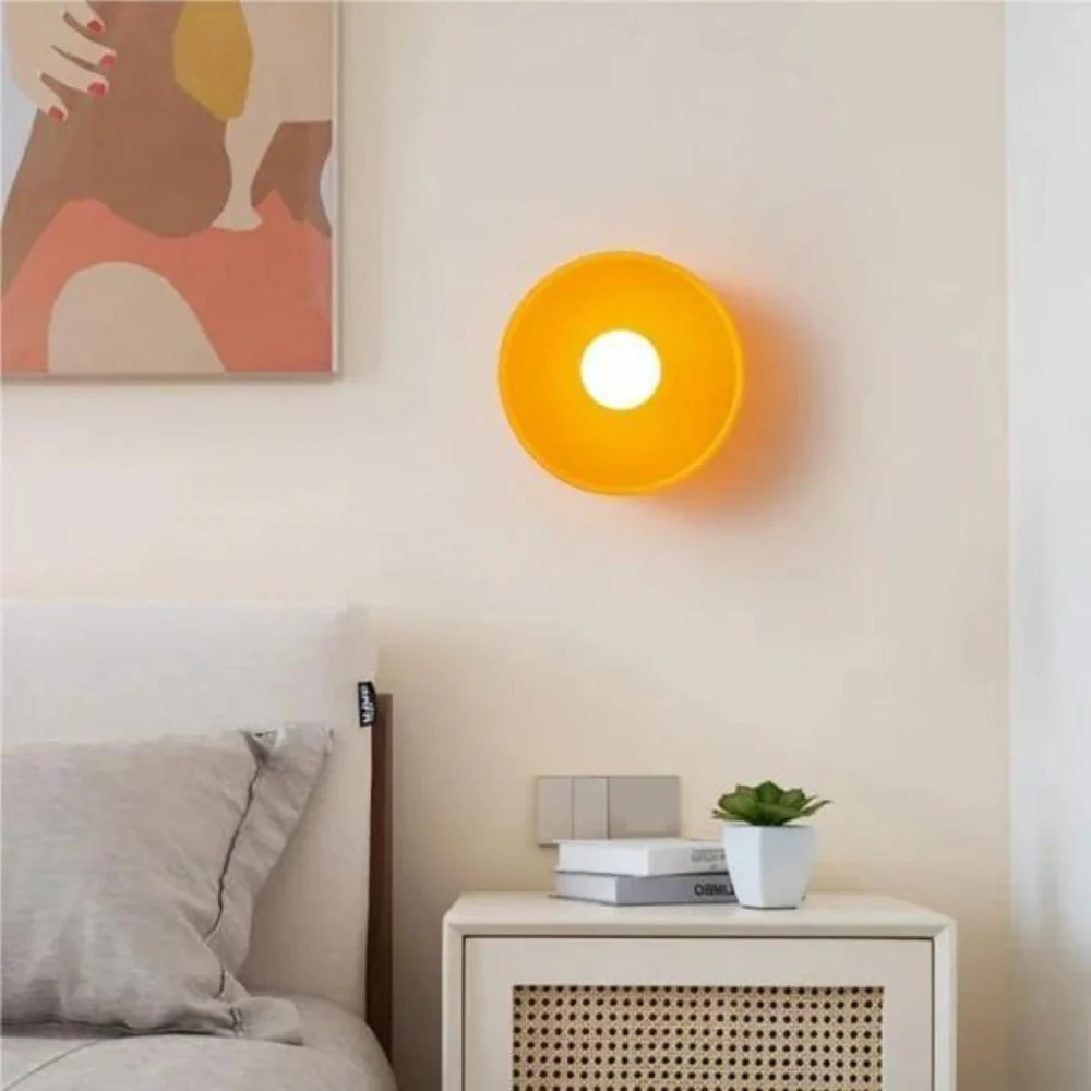 Olvéra | Lampe murale moderne aux couleurs vives