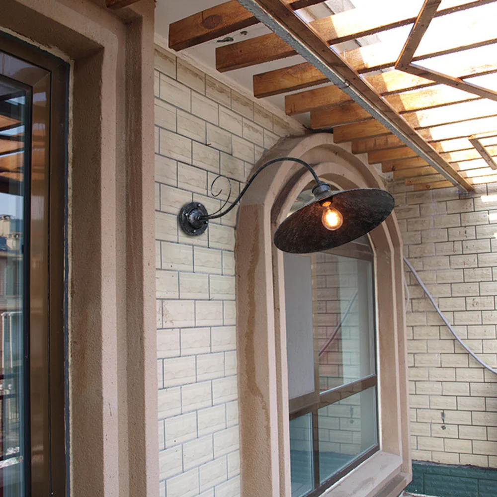 Lunésia | Applique Murale Extérieure – Style Classique avec Touche Moderne