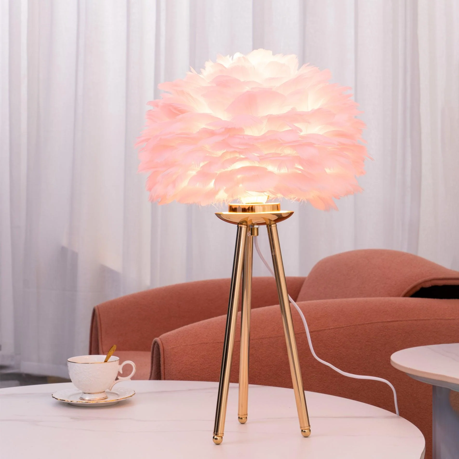 Plumélia | Lampe de Table – Abat-jour plume halo chaleureux