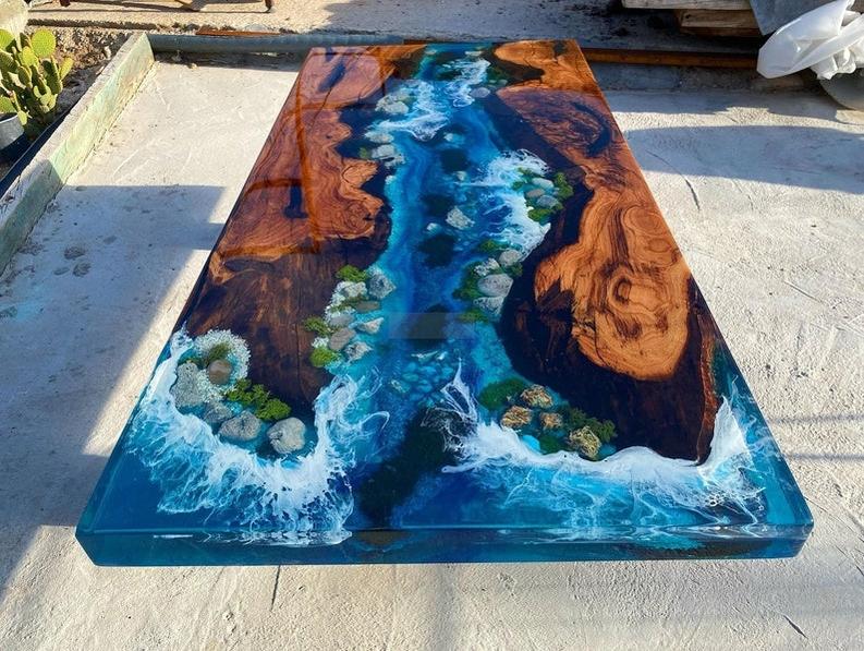 Live Edge Wooden Resin Table in Beach style - Natural Beauty & Unique Design with Wooden Legs