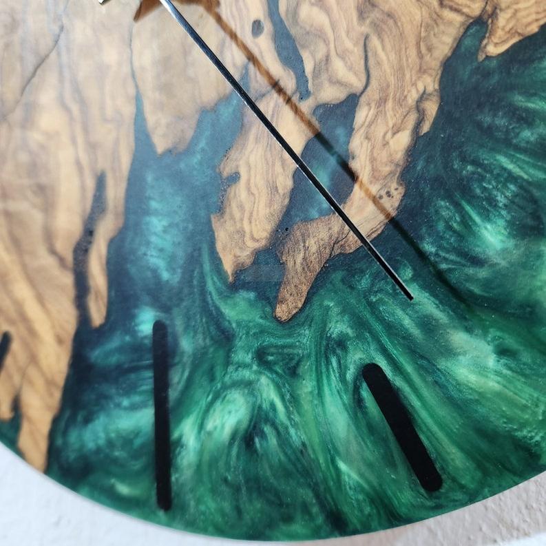 Handcrafted Green Resin Art Wall Clock - Custom-Made Epoxy Decor