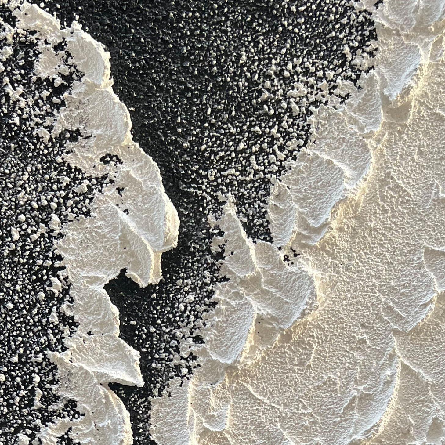 Handcrafted Thick Texture Black and White Abstract Canvas Art Ocean Wave Beach Landscape Oil Painting Home Wall Art Deco Oil Painting