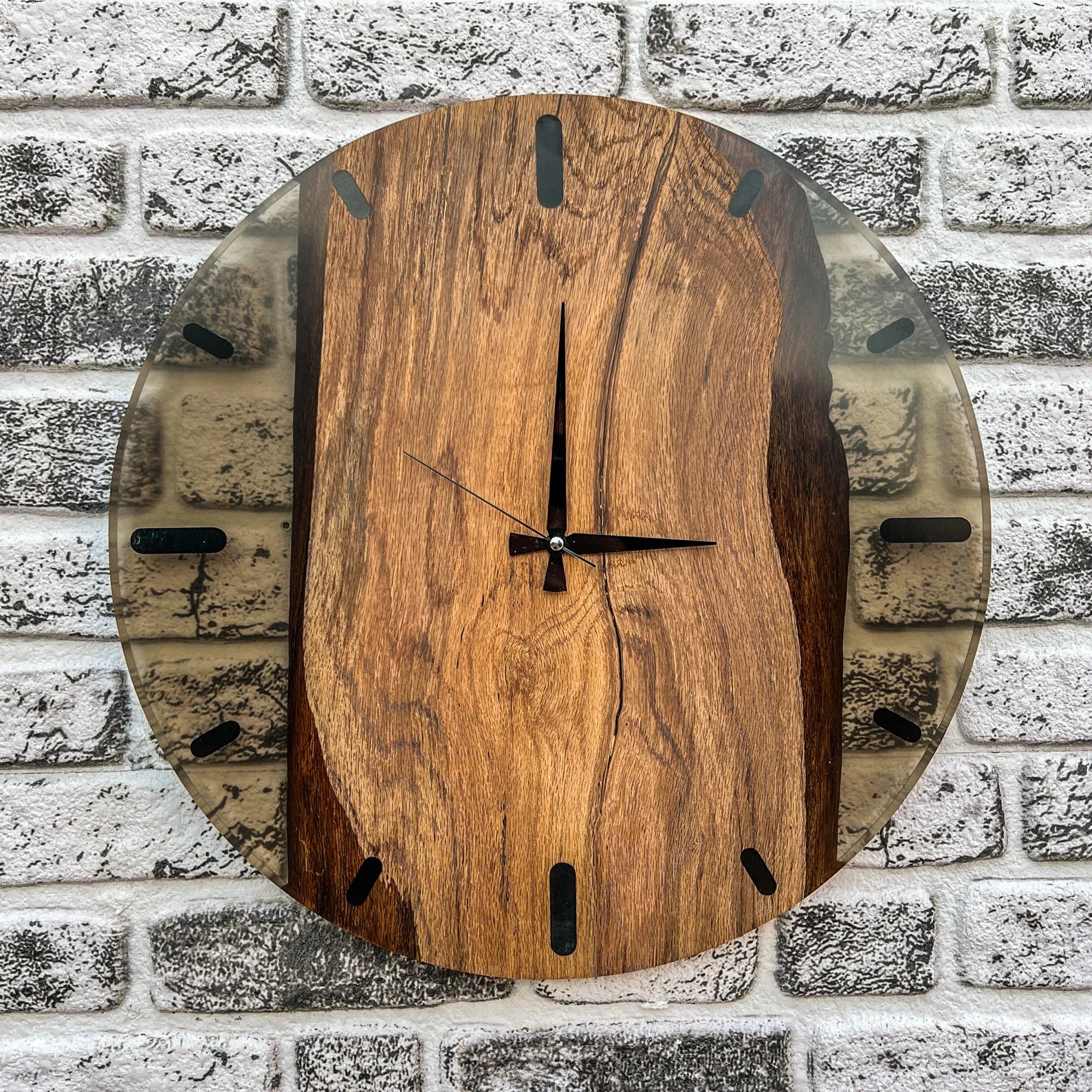 Big Wooden Clock with Resin Design - Large Epoxy Wall Clock, Rustic Rosewood Tree Wood Clock, Handmade Wooden Resin Clock for Home D��cor, Customizable Epoxy Wooden Clock