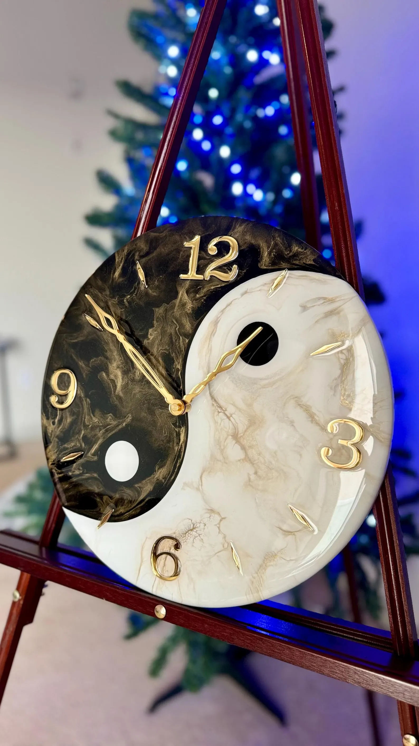 Handmade Resin Wall Clock �C Large Modern Wall Clock �C Unique Art Resin Desk Clock �C Custom Oversized Wall Clock �C Stylish Decorative Epoxy Resin Clock for Home & Office