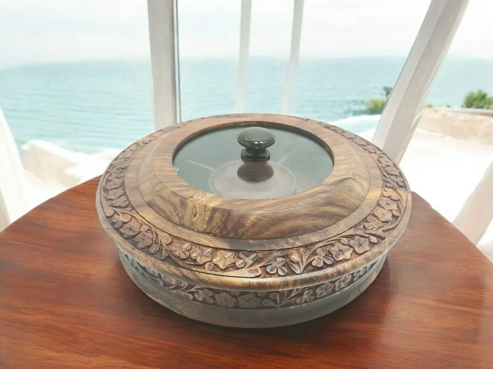 Sheesham Handcrafted Dry Fruits Tray