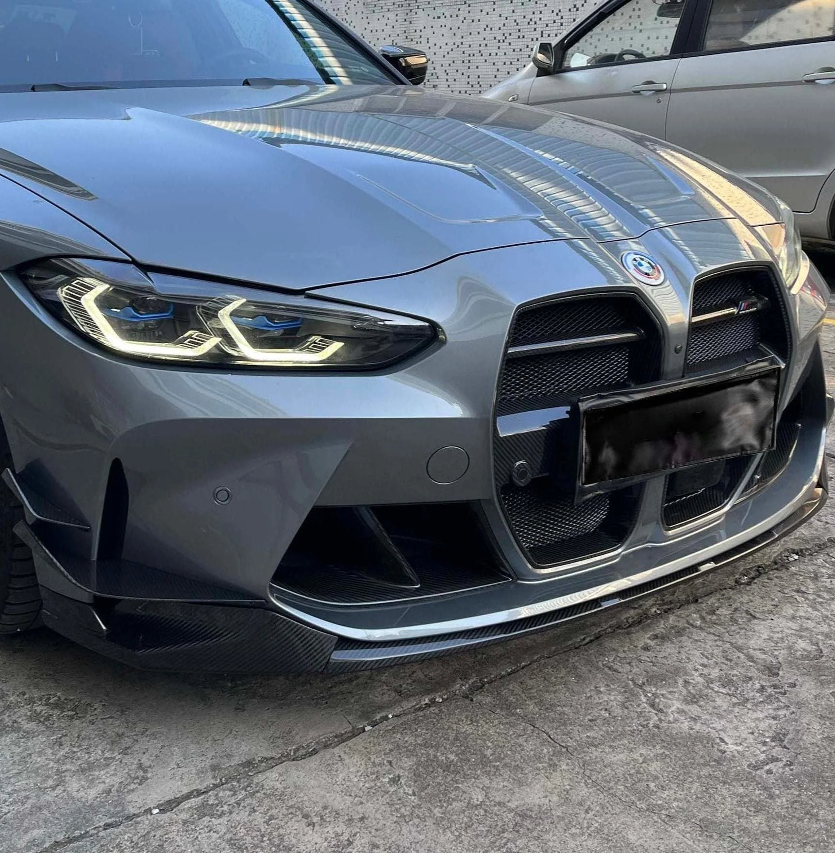 Aero Republic V Style Front Kidney Grill for BMW M3/C/CS M4/C/CS G80/81/82/83 Carbon Fiber