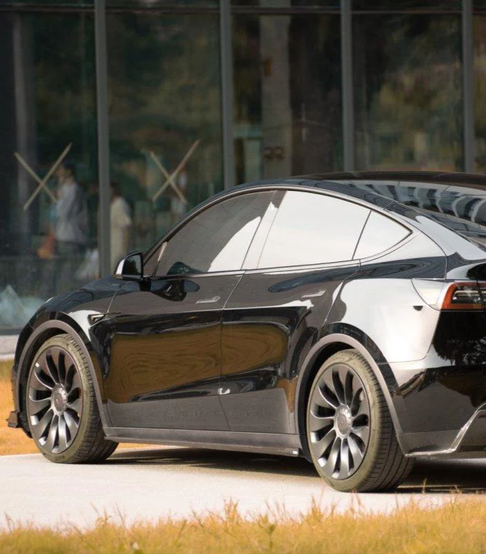 Karbel Carbon Side Skirts for Tesla Model Y / Performance Pre-preg Carbon Fiber