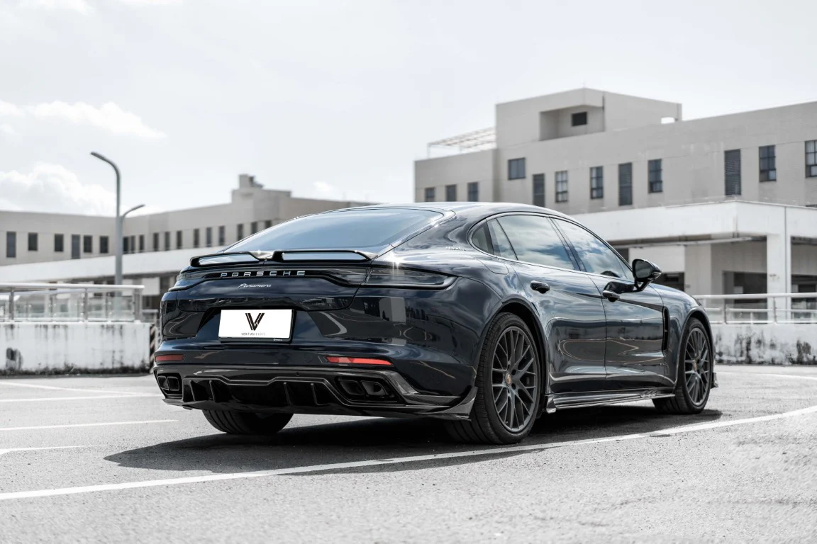Ventus Veloce Fender Trims for Porsche Panamera 4 & 4S & Turbo 971.1 971.2 2017-2023 Dry Pre-preg Carbon Fiber