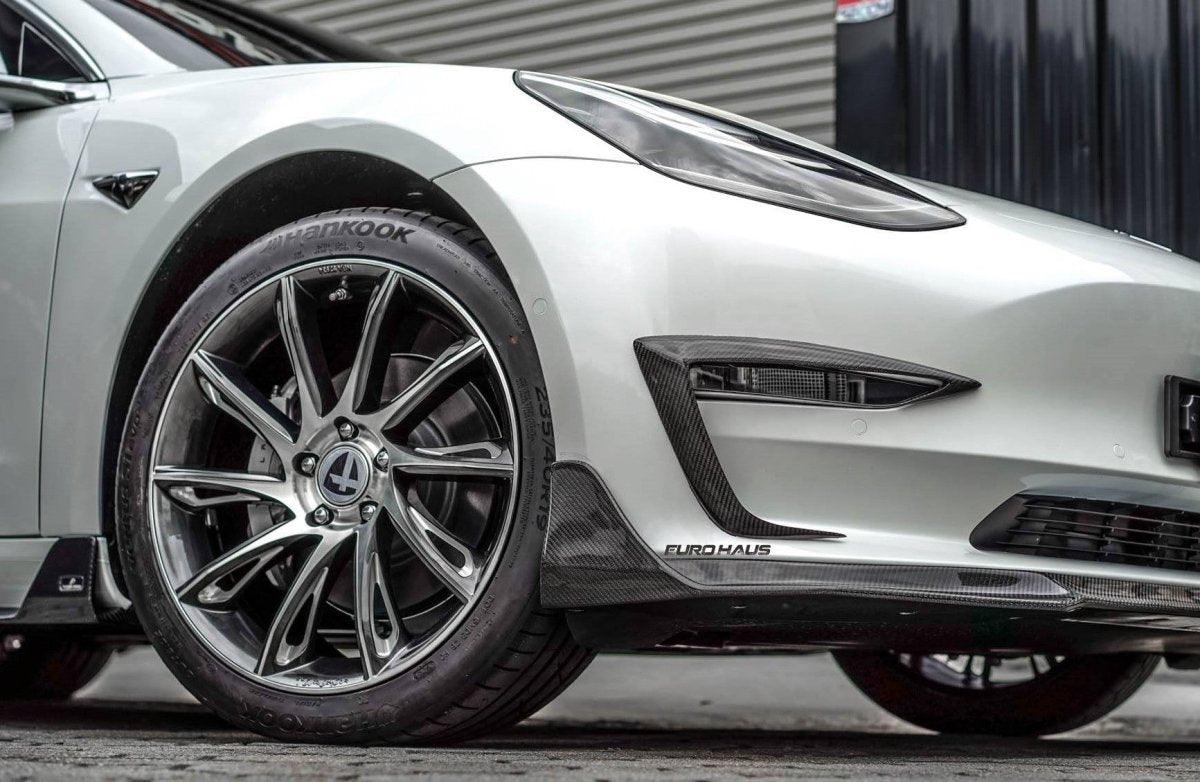 Future Design Carbon Fiber UPPER VALENCES for Tesla Model 3