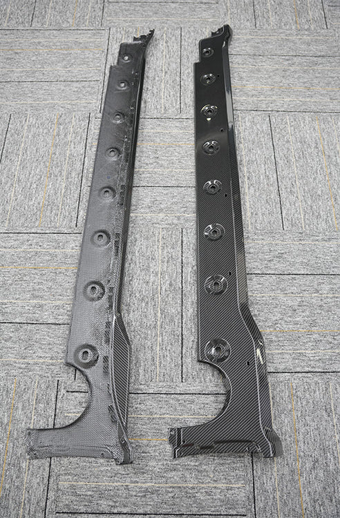 Aero Republic OEM Replacement Style Side Skirts for Porsche 911 992.1 Turbo/Turbo S 2020-2024 Dry Pre-preg Carbon Fiber / FRP