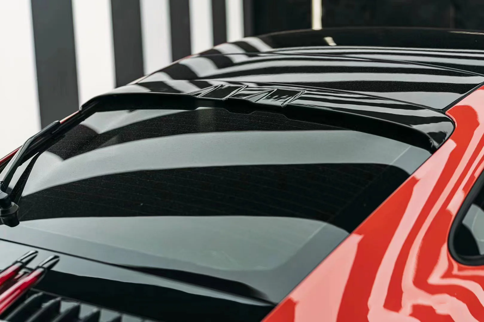 Aero Republic T-ART Style Rear Roof Spoiler for Porsche 911 992.1 Carerra 4S/Targa 4S/GTS 2020-2024 Coupe Dry Pre-preg Carbon Fiber