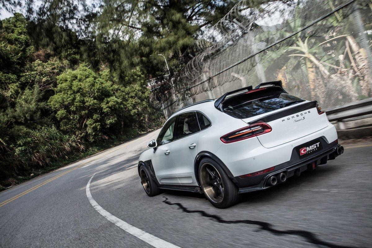 CMST Tuning Rear Trunk Spoiler for Porsche Macan 95B.1 GTS/Sport Edition/Turbo Carbon Fiber / FRP