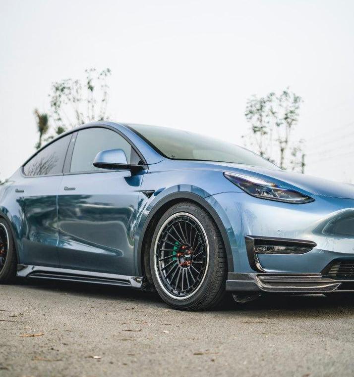 CMST Tuning V2 Upper Valences for Tesla Model Y Performance AWD Carbon Fiber/FRP