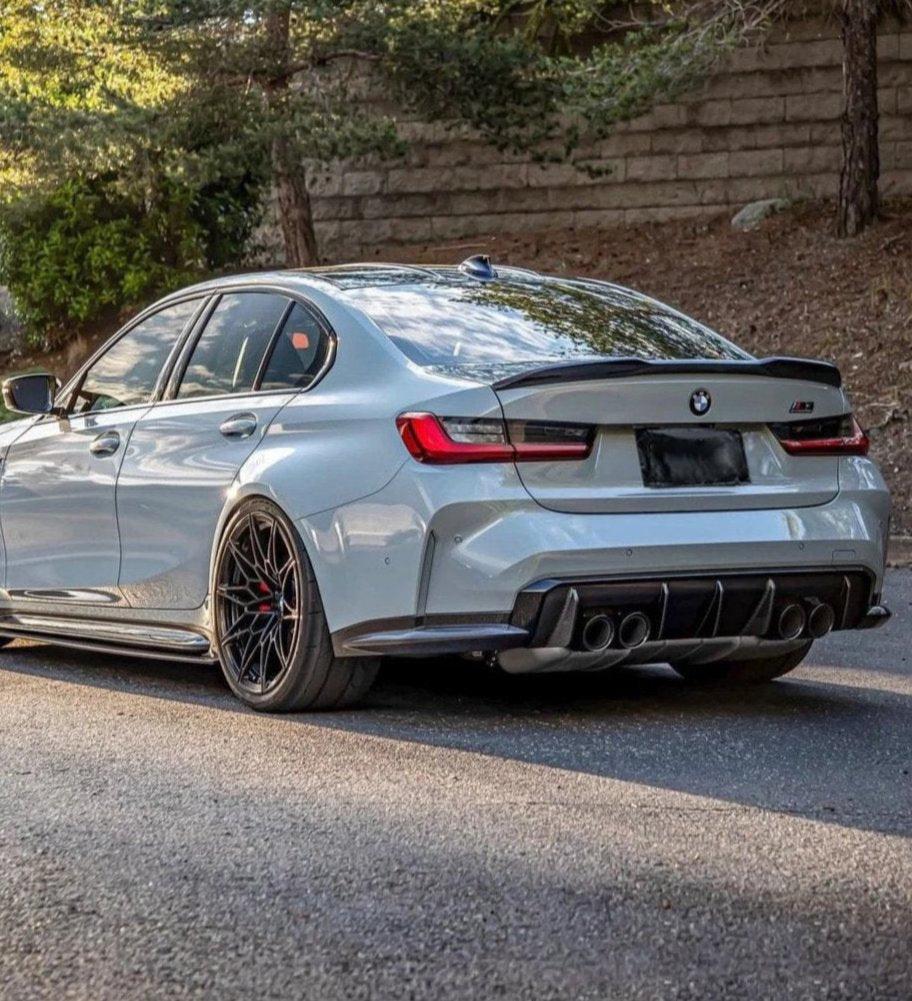 Aero Republic OE Style Rear Diffuser for BMW M3/C/CS G80 G81 & M4/C/CS G82 G83 Carbon Fiber