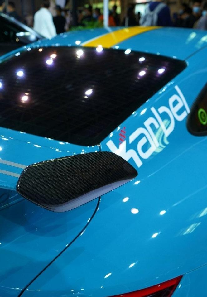 Karbel Carbon Rear Spoiler Wing Side Blades for Porsche 911 991.2 GT3 Coupe Pre-preg Carbon Fiber