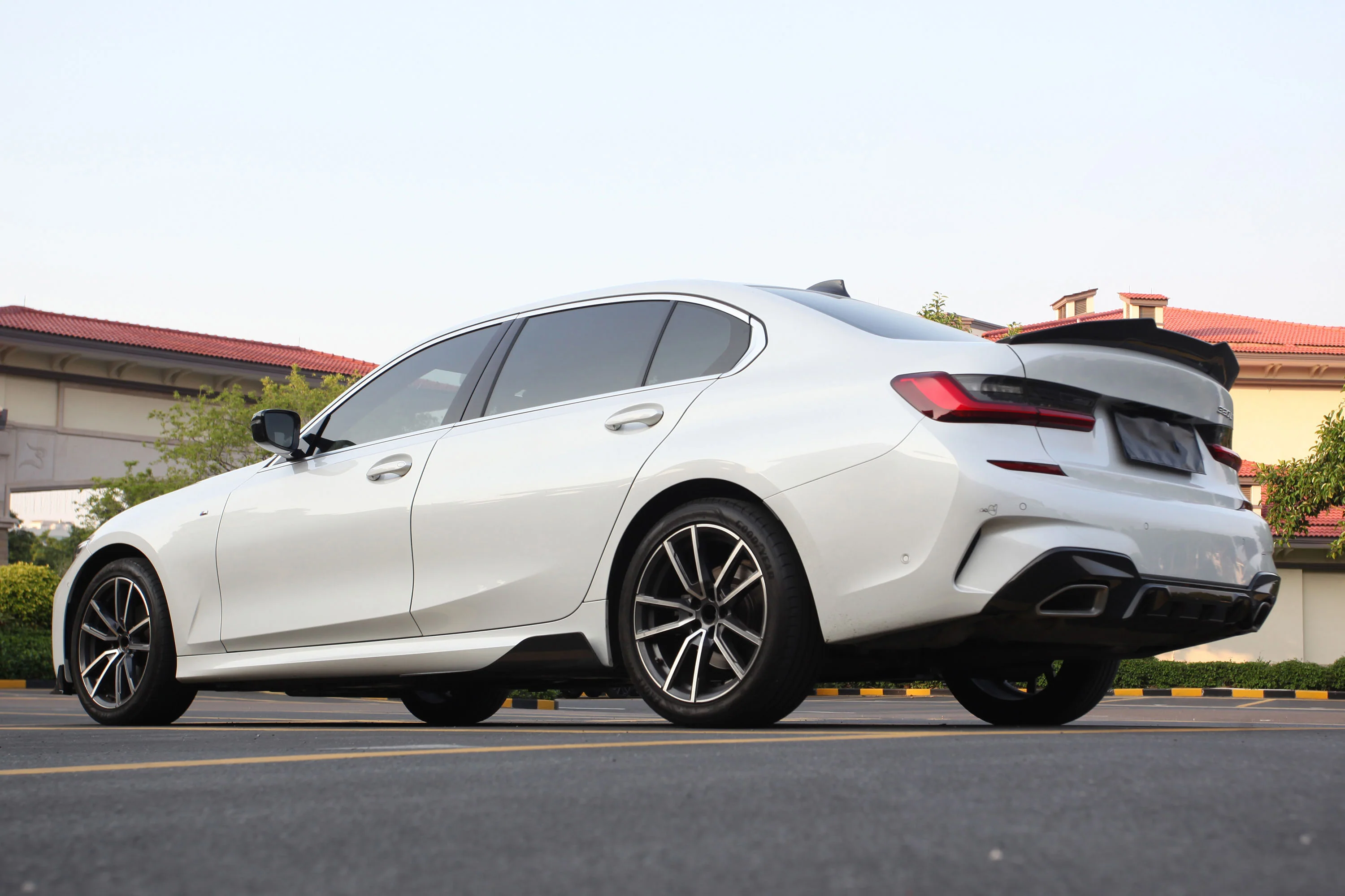 Aero Republic G Style Side Skirt Winglets for BMW M5/C F90 & M550i 540i G30 Carbon Fiber