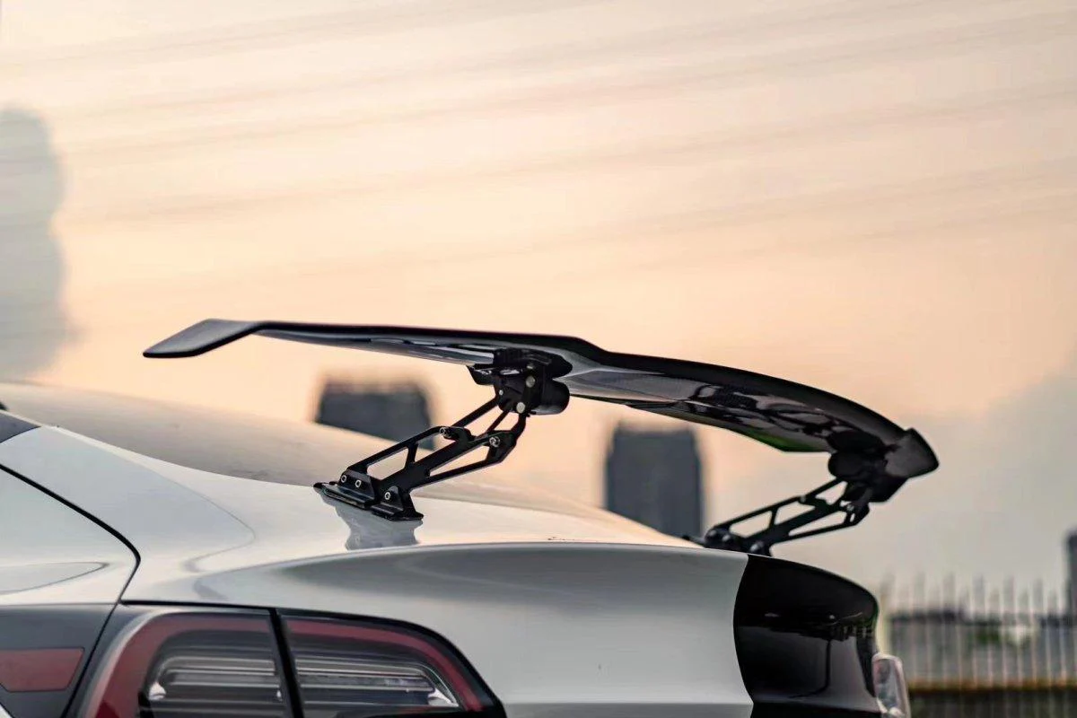 RCL Vista V1 Smart Active Aero Rear Spoiler Wing For Tesla Model 3 Carbon Fiber