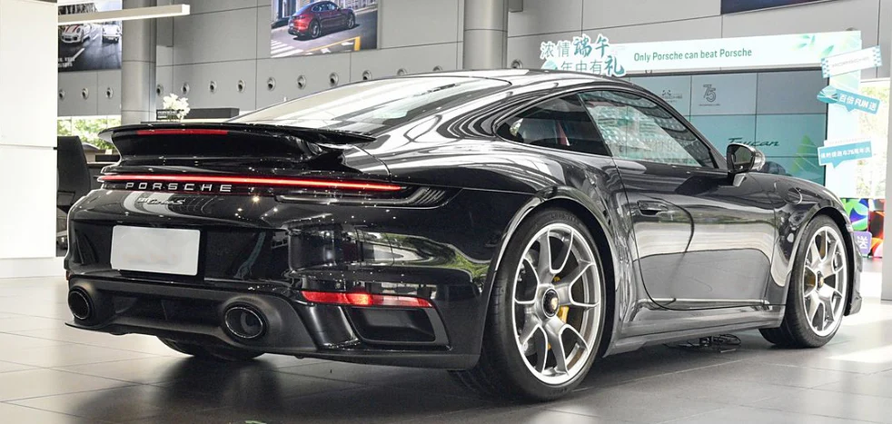 Aero Republic OEM Replacement Rear Diffuser for Porsche 911 992.1 Turbo/Turbo S 2020-2025 Dry Pre-preg Carbon Fiber