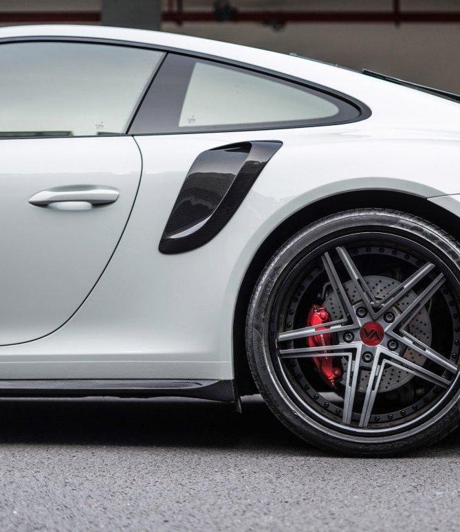 CMST Tuning GT2RS Rear Fender Trim for Porsche 911 991.2 991.1 Base/S/T Carbon Fiber/FRP
