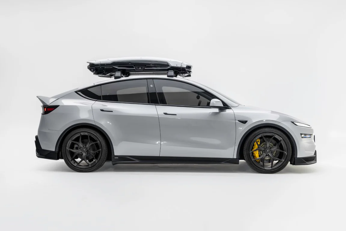 Yofer USA Loong Flames Side Skirts for Tesla Model Y Juniper 2026-ON PP Polypropylene