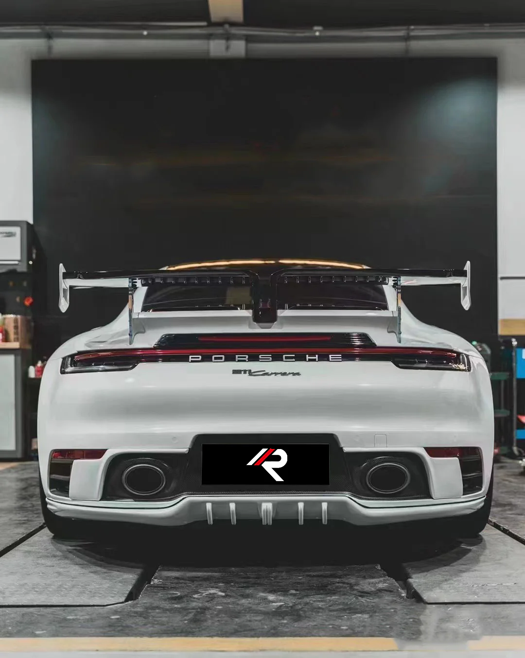 Aero Republic T-ART Style Rear Diffuser for Porsche 911 992.1 Carerra 4S/Targa 4S 2020-2024 Dry Pre-preg Carbon Fiber