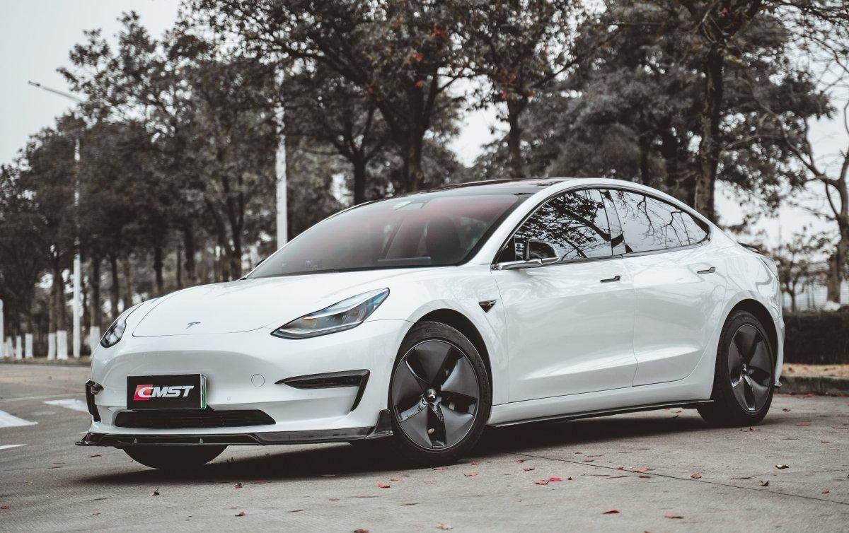 CMST Tuning Fender Trim for Tesla Model 3 Performance/Base Carbon Fiber/FRP